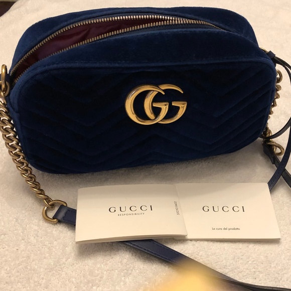 Gucci Handbags - GUCCI GG Marmont velvet small shoulder bag